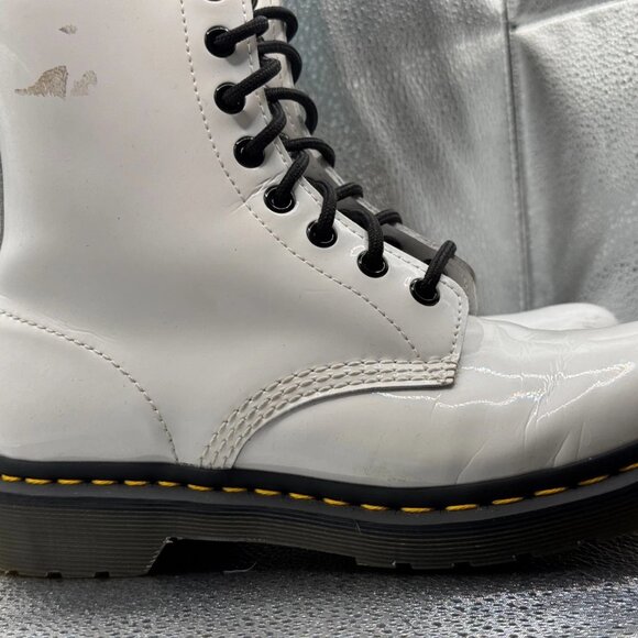 Size - 7 Dr. Martens White Womens Boot Smooth Leather Comfort Platforms Shoe - Picture 7 of 11